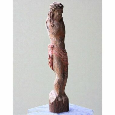 Christ sculpté en bois de chêne massif