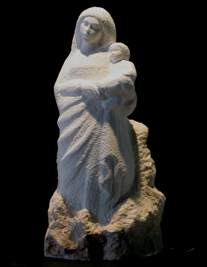 statue vierge histoire pierre sculptee martin damay statut