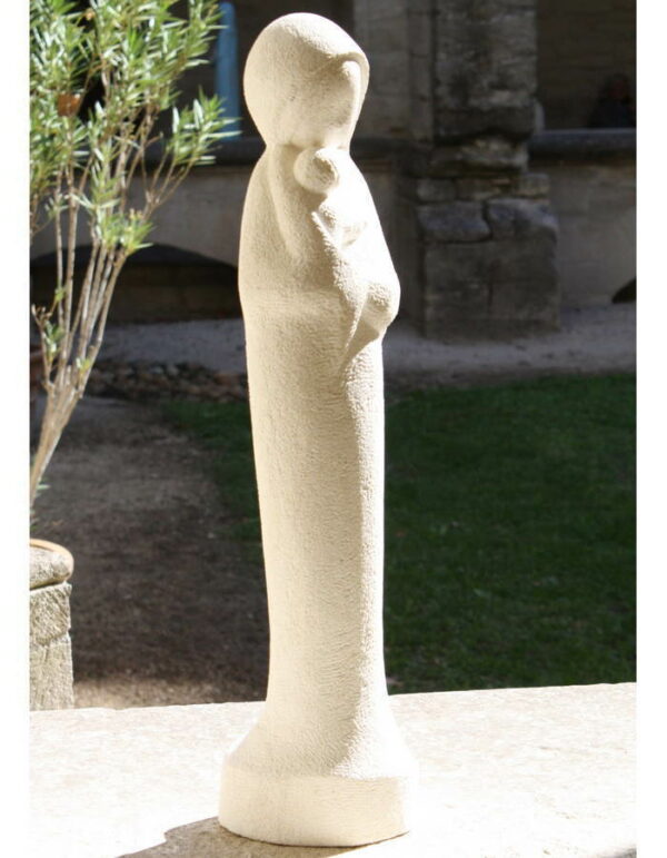 vierge de tendresse statue sculptee en pierre