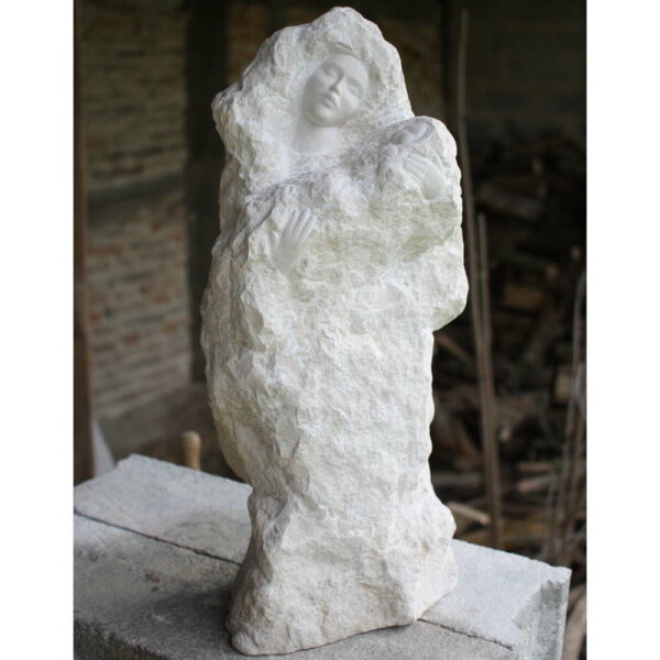 Sculpture de Vierge-Marie à l’enfant nouveau-né pierre naturelle