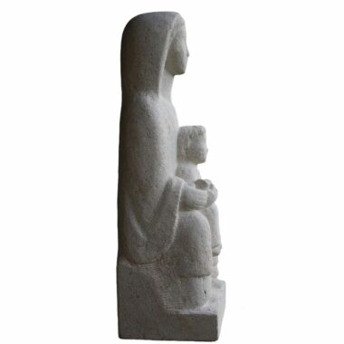 statue de vierge assise romane en pierre avec l'enfant