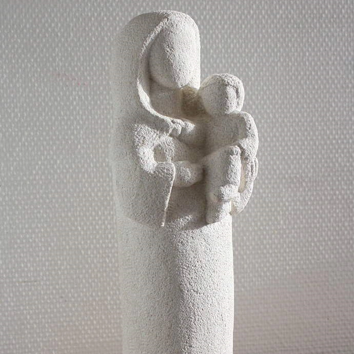 sculpture statue en pierre sculptee naturelle taille de pierre decoration