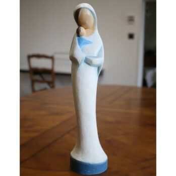 statue vierge marie tendresse bethleem sculpture