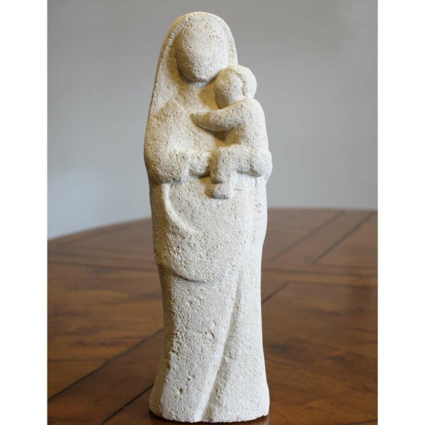 Vierge-Marie avec l’Enfant Statue en pierre sculptée façon drapée