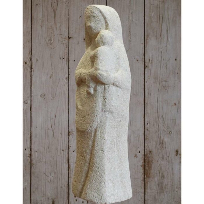 statue vierge en pierre statut image exterieur