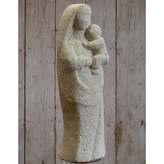 statue vierge en pierre statut image exterieur