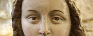 notre dame de beauregard eglise orgon statue chapelle vierge marie
