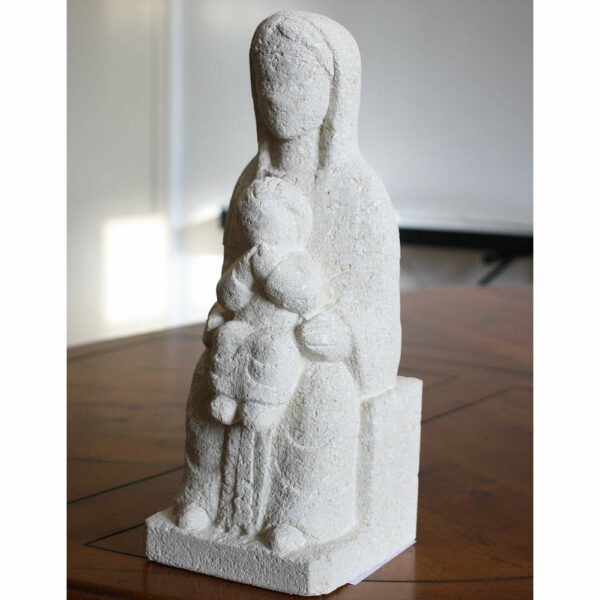 vierge statue en pierre sculpture martin damay majesté