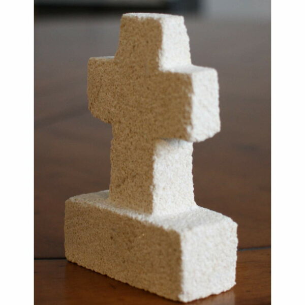 croix en pierre blanche embase naturelle veritable sculptée taillée