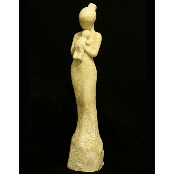 mere et enfant tendresse vierge sculpture statue pierre beige