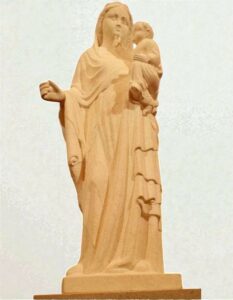 statue de notre dame de beauregard en pierre