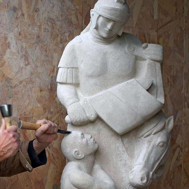 Lire la suite à propos de l’article Comment commander une statue en pierre sur mesure (étapes et délais)