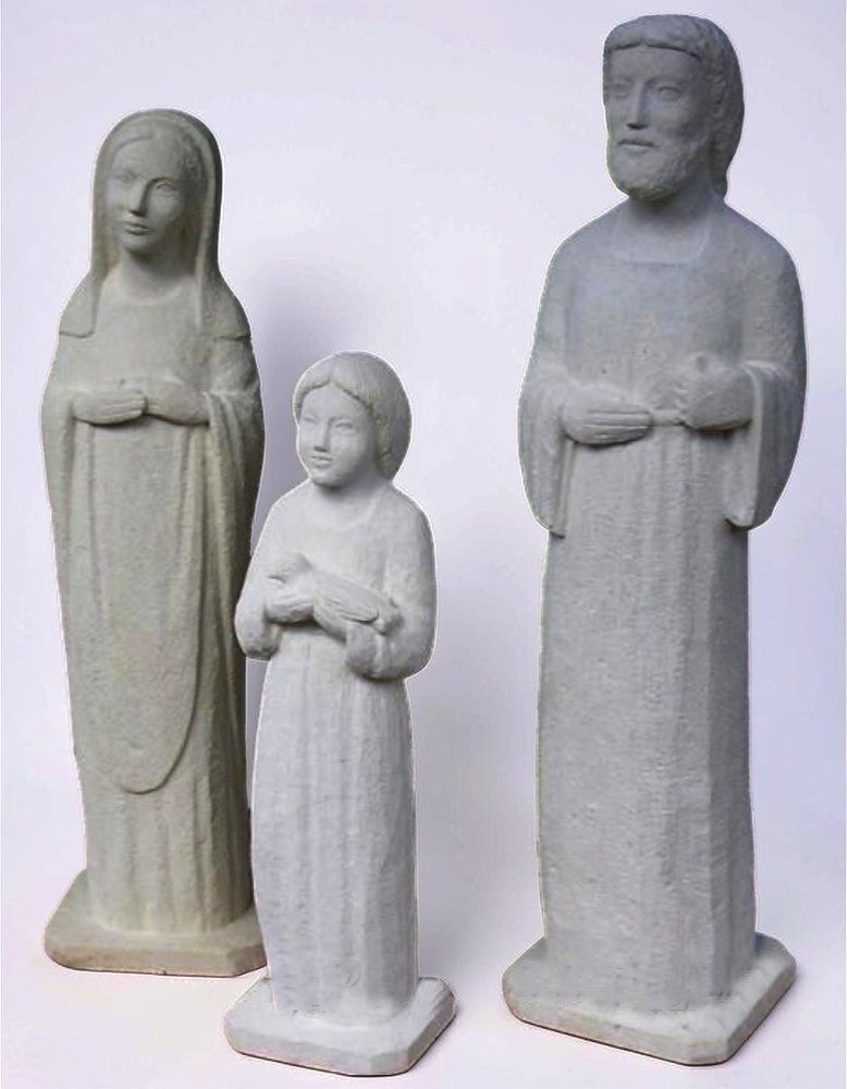 sculpture de la sainte famille en pierre statues par martin damay