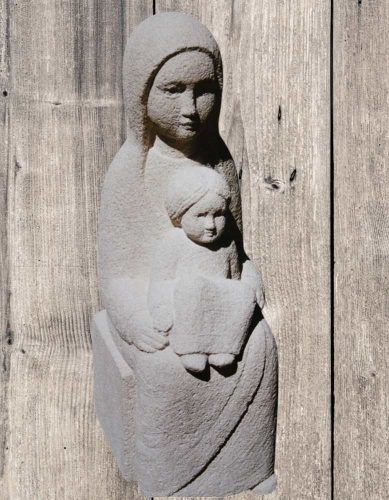 Vierge à l'enfant en pierre m damay sculpteur