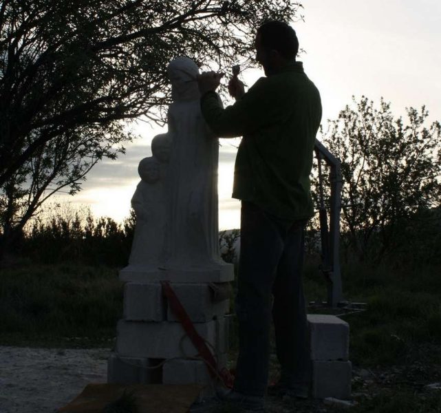 atelier sculpteur pierre statue artiste exterieur bourgogne sâone et Loire