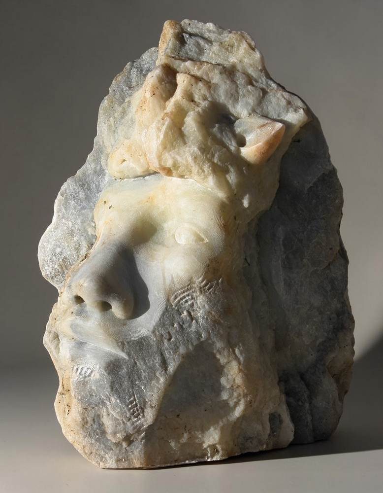 tete de faune en albatre par martin damay
