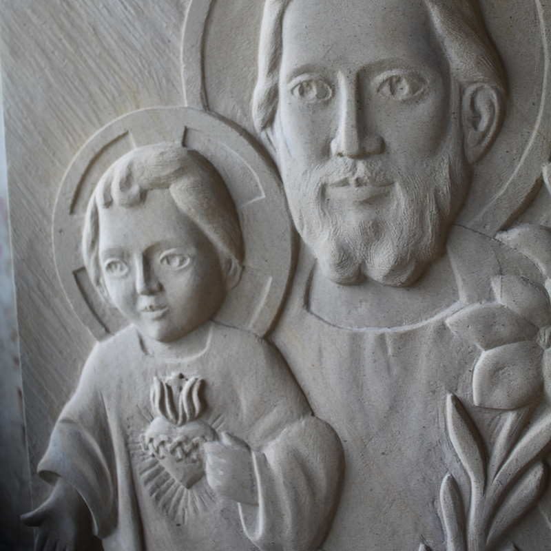sculpture en pierre de saint joseph au sacré coeur de jesus