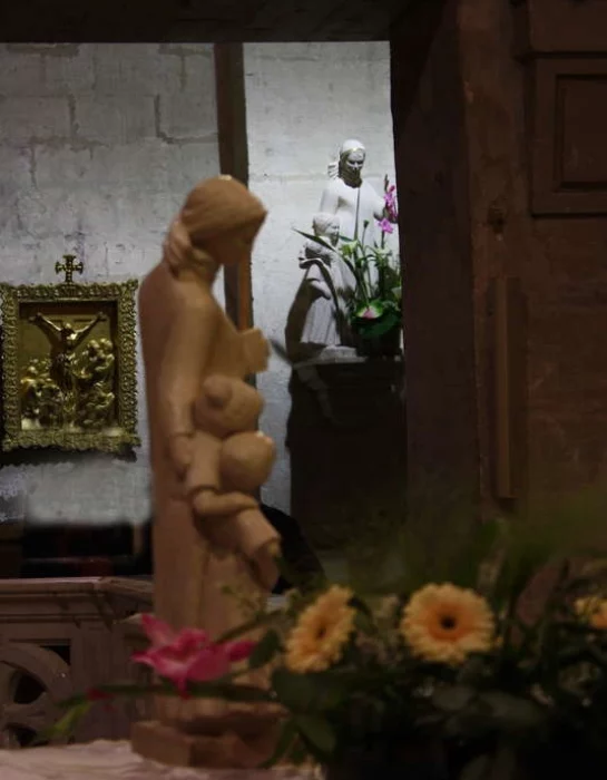 sainte angele merici statue à uzes martin damay