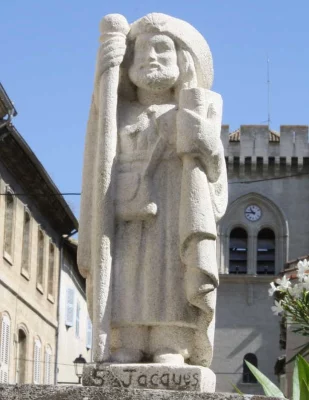 statue saint en pierre sculptee statut sint