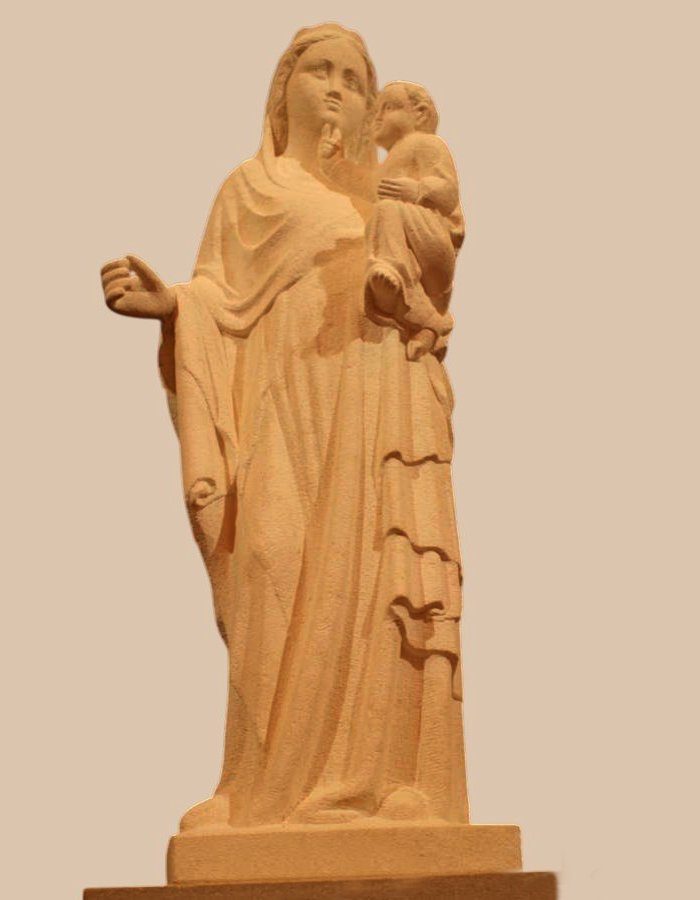 statue de vierge à l'enfant en pierre ND beauregard
