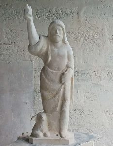 Sculpture de saint Jean-Baptiste en pierre