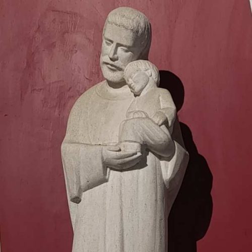 statue de st joseph en pierre eglise saint pothin à lyon