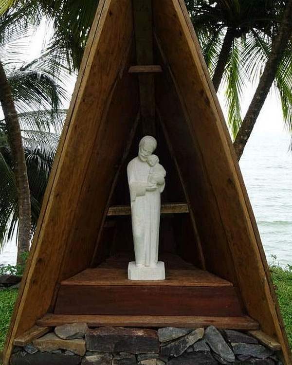 statue de saint joseph a cayenne guyane martin damay