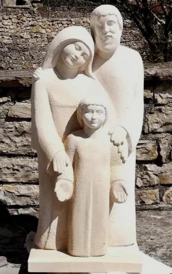sculpture statue sainte famille pierre sculptee naturelle martin damay